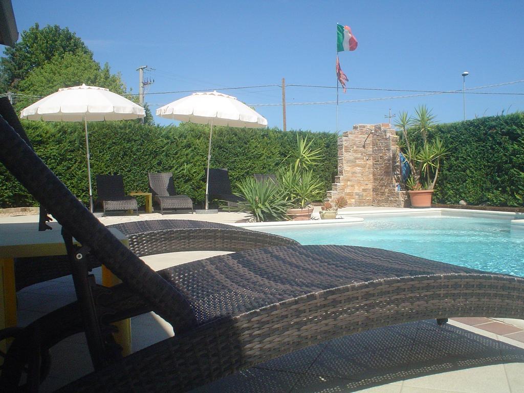 Casa Di Campagna B&B La Corte Ferrara Kültér fotó